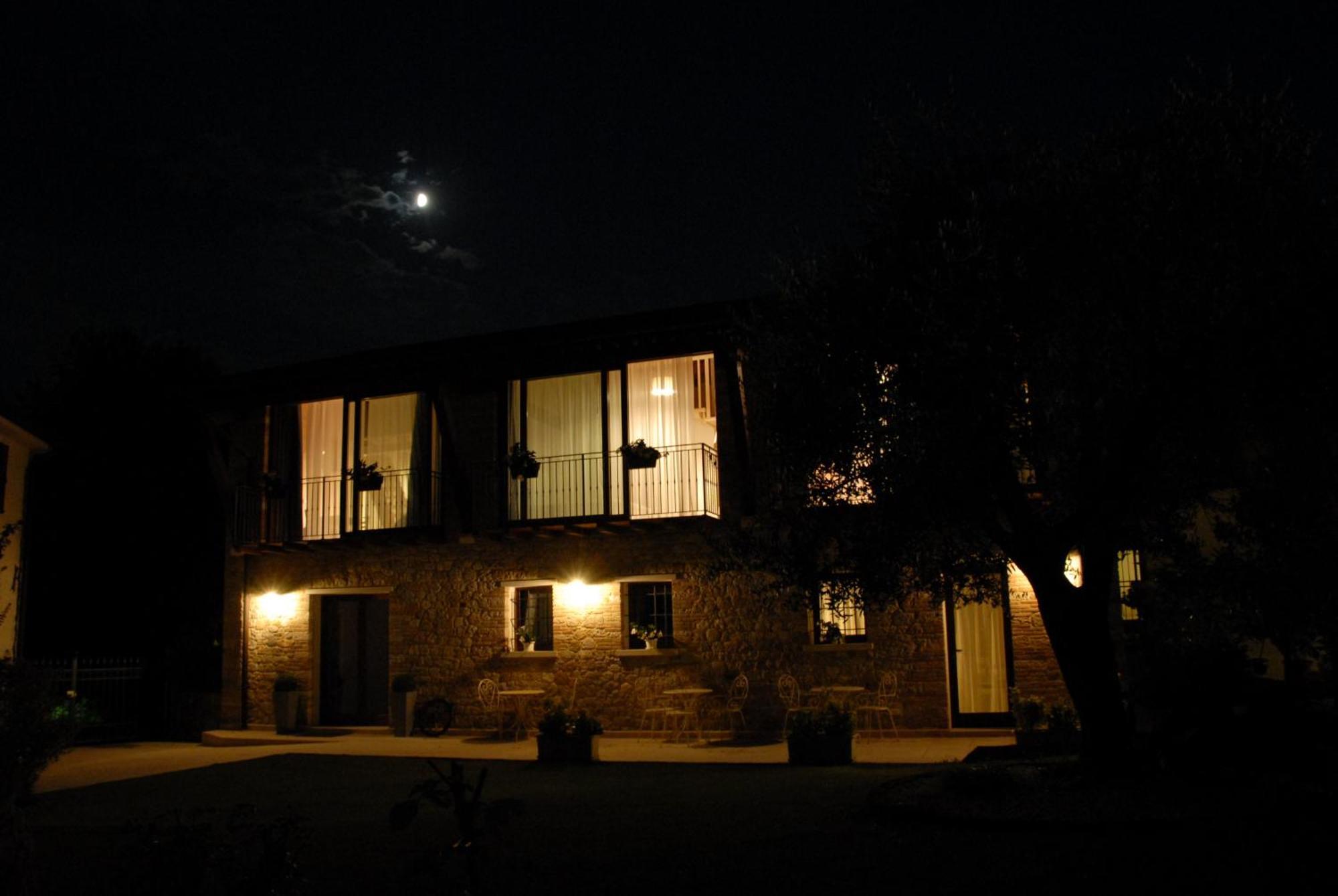 B&B Al Fienile Paderno del Grappa エクステリア 写真